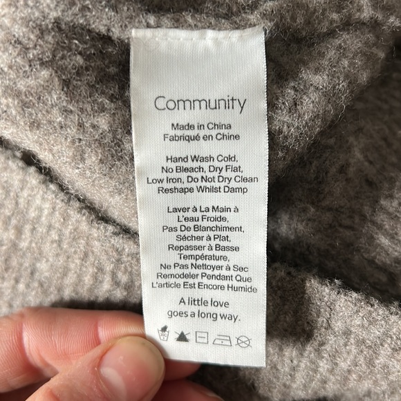 Community | Yak Wool Blend Cropped Sweater in Heather Taupe Size XXS - Picture 4 of 5
